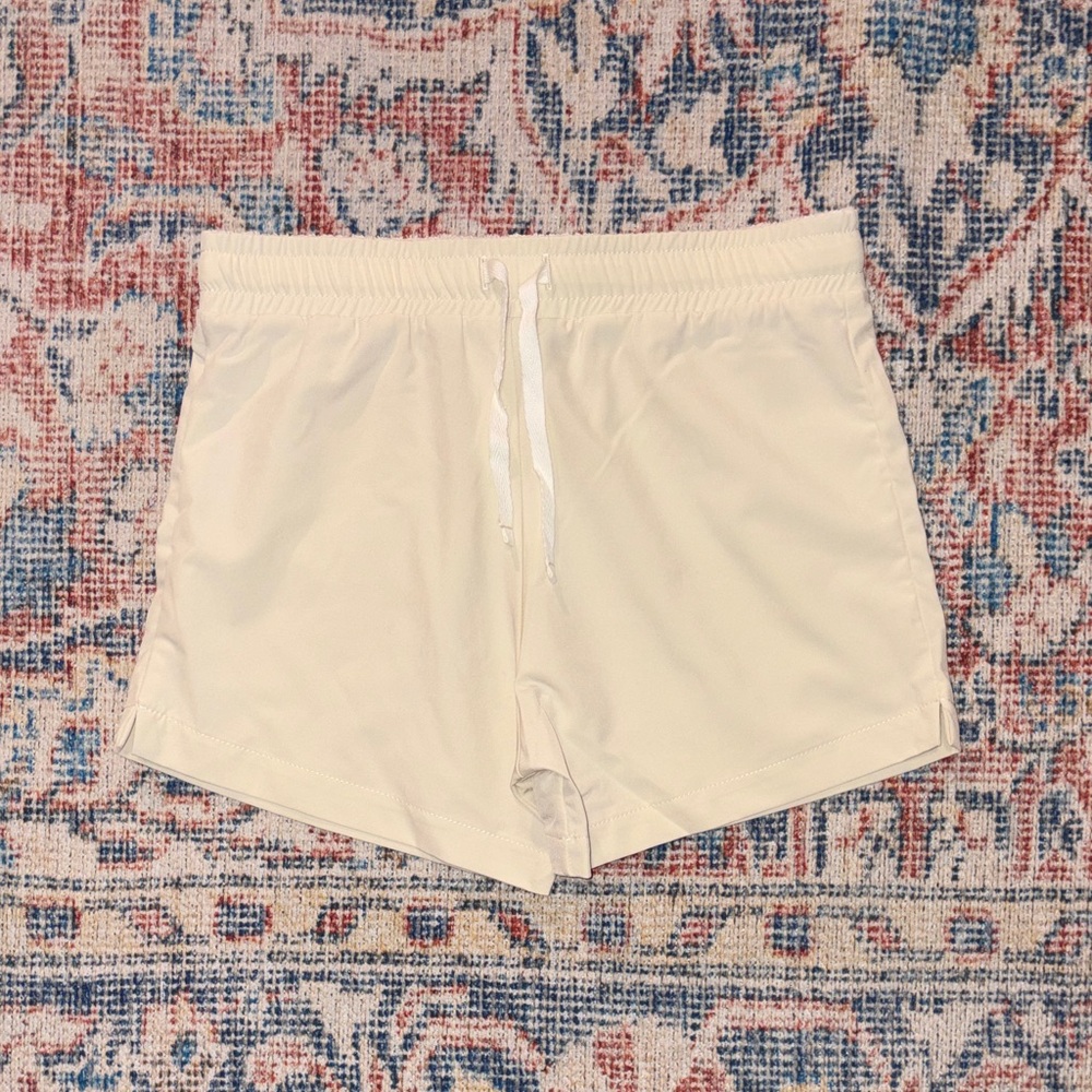 Cadets Cream Shorts SZ 12-14 ( 31-34 inch waist ) NWT